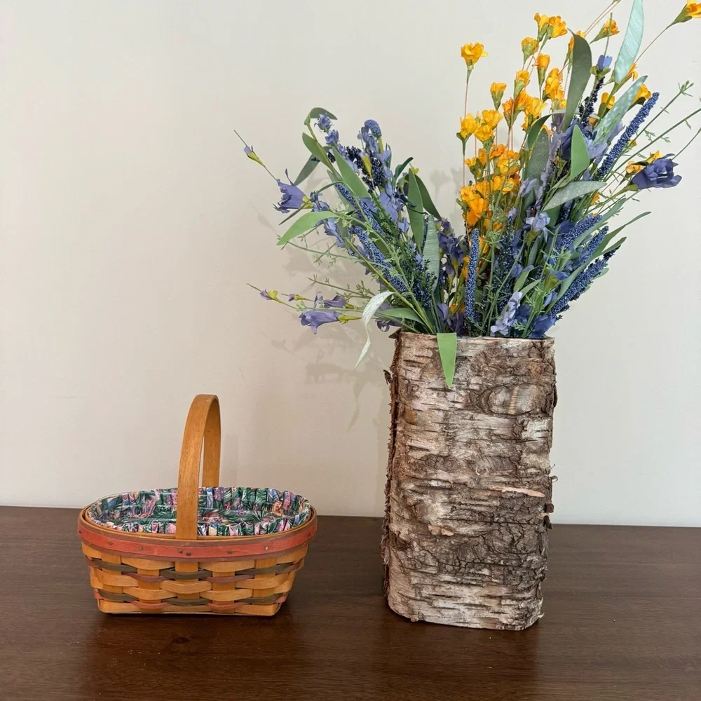 Longaberger Easter Basket Multi Color 1996 w/ Liner - Picture 5 of 10